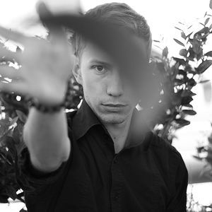 Meet your Posher, Henry